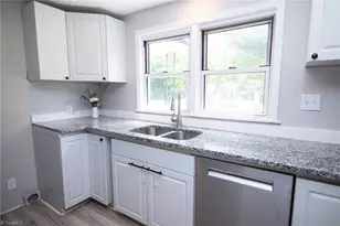 1512 Victory St, Greensboro, NC 27407 - Photo 4