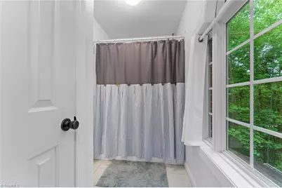 6010 Kempsford Court, Kernersville, NC 27284 - Photo 32