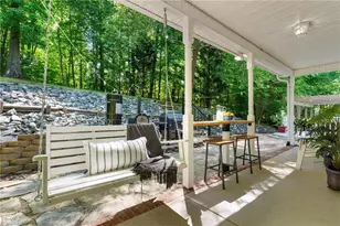 6010 Kempsford Ct, Kernersville, NC 27284 - Photo 6