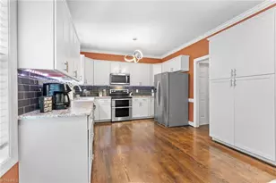 6010 Kempsford Ct, Kernersville, NC 27284 - Photo 16