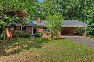 3761 Spaulding Dr, Winston-Salem, NC 27105 - Photo 2