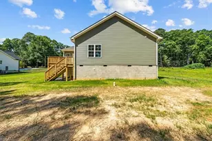 259 Ashland Dr, Goldston, NC 27252 - Photo 4
