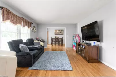 3611 Esterwood Road, Greensboro, NC 27405 - Photo 8