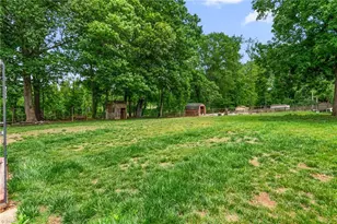 3611 Esterwood Rd, Greensboro, NC 27405 - Photo 28