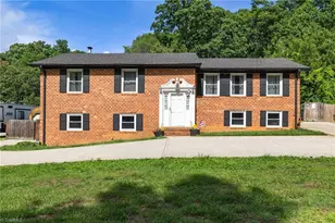 601 Shelby Dr, Greensboro, NC 27409 - Photo 2