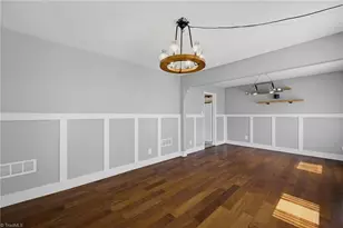 601 Shelby Dr, Greensboro, NC 27409 - Photo 8