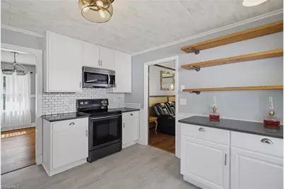 601 Shelby Drive, Greensboro, NC 27409 - Photo 12