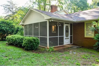 3030 Prytania Road, Winston-Salem, NC 27106 - Photo 6