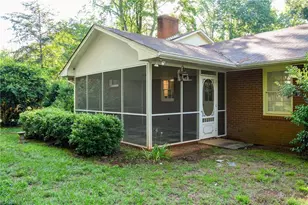 3030 Prytania Rd, Winston-Salem, NC 27106 - Photo 6