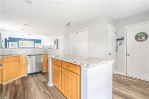5076 Bartholomew's Ln, Greensboro, NC 27407 - Photo 10