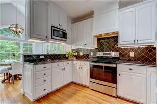 966 Tremore Club Dr, Burlington, NC 27215 - Photo 10