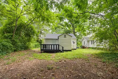 404 Hickory Chapel Road, High Point, NC 27260 - Photo 28