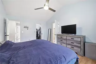4032 Sherry Ct, Jamestown, NC 27282 - Photo 20