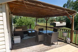 1744 R Chipman Dr, Yadkinville, NC 27055 - Photo 30