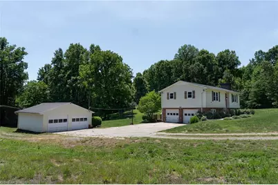 1744 R Chipman Drive, Yadkinville, NC 27055 - Photo 6