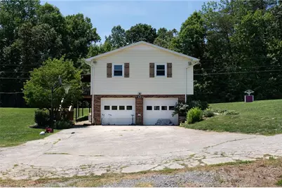 1744 R Chipman Drive, Yadkinville, NC 27055 - Photo 32