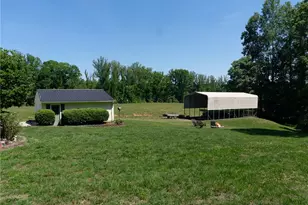 1744 R Chipman Dr, Yadkinville, NC 27055 - Photo 40