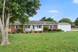 1413 Jersey Church Rd, Lexington, NC 27292 - Photo 2