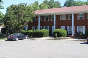 1315 Meadowview Rd, Greensboro, NC 27403 - Photo 2