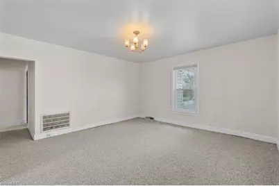 607 Thomas Street, Reidsville, NC 27320 - Photo 18