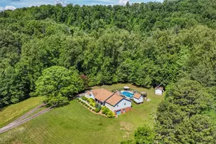 1335 Shingle Gap Rd, Purlear, NC 28665 - Photo 8