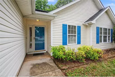 561 Whistling Swan Drive, Greensboro, NC 27406 - Photo 6