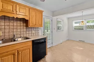 2706 Richard St, Greensboro, NC 27405 - Photo 12