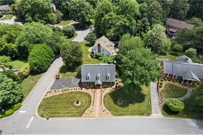 1015 Greenhurst Road, Winston-Salem, NC 27104 - Photo 48