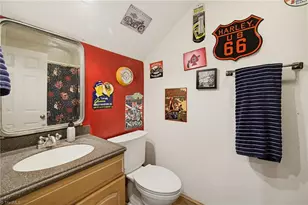 7404 Phelps Ct, Greensboro, NC 27409 - Photo 28