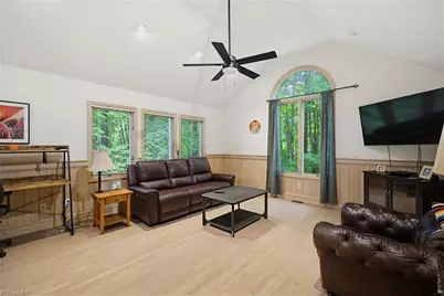 7404 Phelps Court, Greensboro, NC 27409 - Photo 28