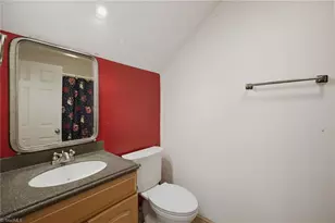 7404 Phelps Ct, Greensboro, NC 27409 - Photo 32
