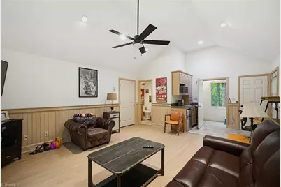7404 Phelps Court, Greensboro, NC 27409 - Photo 26