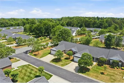 2035 Sweetbay Circle, Burlington, NC 27215 - Photo 36