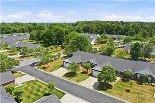 2035 Sweetbay Cir, Burlington, NC 27215 - Photo 36