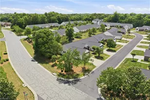 2035 Sweetbay Cir, Burlington, NC 27215 - Photo 38