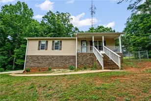 2383 Burkhart Rd, Lexington, NC 27292 - Photo 4