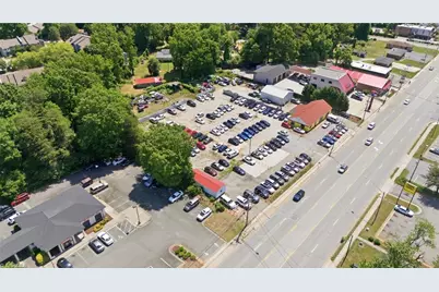 5216 Market Street, Greensboro, NC 27409 - Photo 12