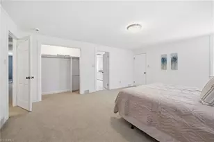 1300 Robin Hood Rd, High Point, NC 27262 - Photo 32