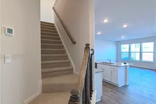 1664 Hallview Ct, Kernersville, NC 27284 - Photo 8