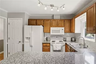 4540 Oakwood Cir, Winston-Salem, NC 27106 - Photo 14