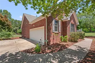 6417 Cape Wedgewood Cir, Browns Summit, NC 27214 - Photo 2