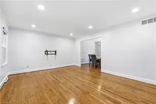 3318 Windrift Dr, Greensboro, NC 27410 - Photo 22