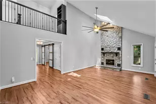 4803 Horseshoe Ln, Greensboro, NC 27410 - Photo 8