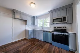1608 Bailiff St, Greensboro, NC 27403 - Photo 8