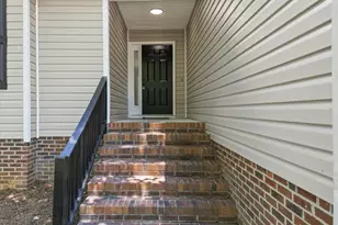 129 Orville Dr, High Point, NC 27262 - Photo 4