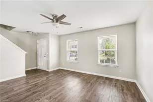1662 Parkside Meadow Dr, Winston-Salem, NC 27127 - Photo 8