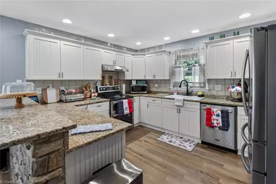 4630 Fern Creek Drive, Tobaccoville, NC 27050 - Photo 14