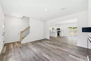 4147 2nd St NE, Hickory, NC 28601 - Photo 8