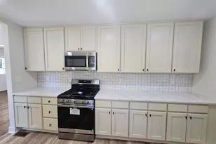 1915 Blain St, High Point, NC 27262 - Photo 6