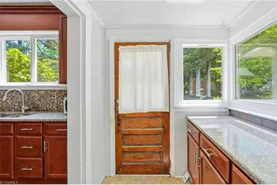 2501 Walker Avenue, Greensboro, NC 27403 - Photo 14